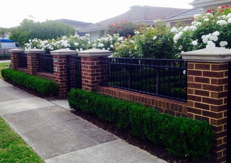 31 The Top Front Fence  Ideas For Your Home Page 6 of 33