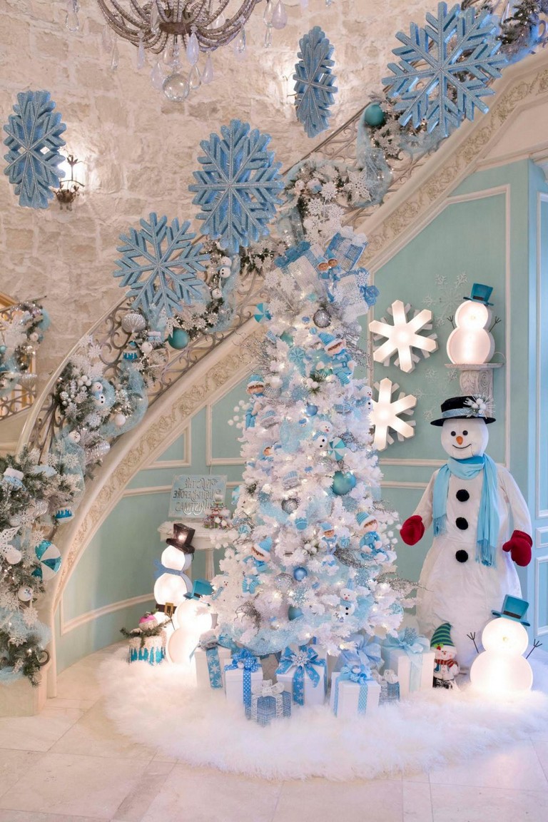 60 Gorgeous and Elegant White Christmas Decoration Ideas